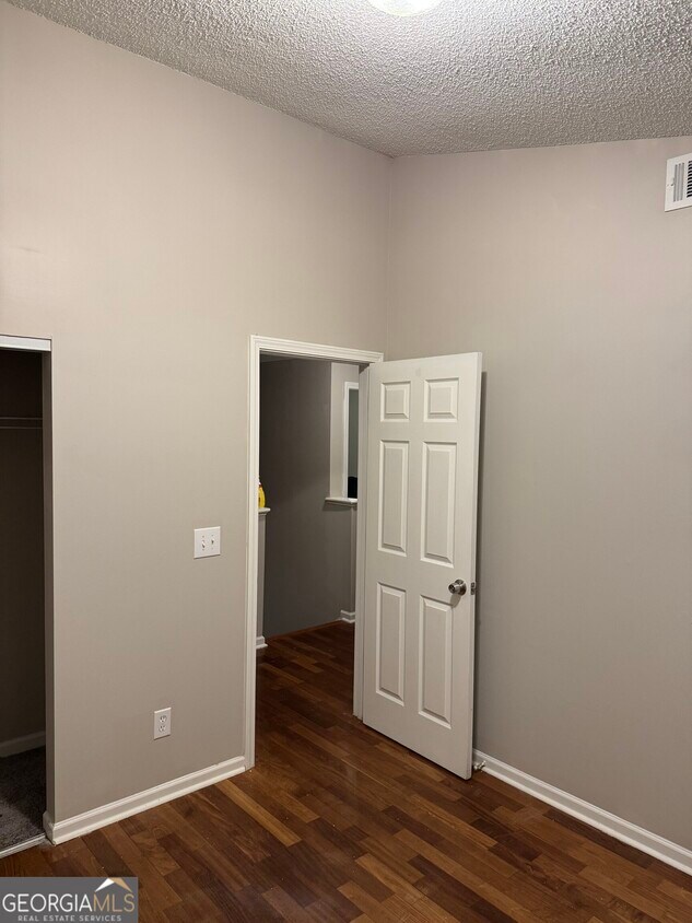 Foto del edificio - 449 Kara Ln