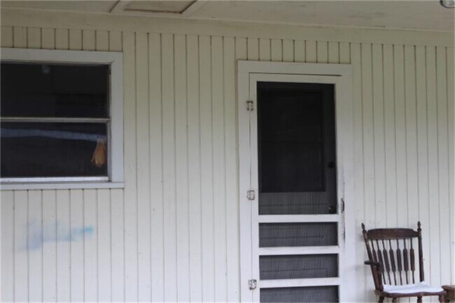 Building Photo - 312 Hill St