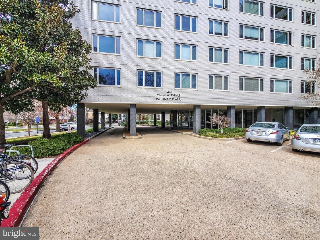 Primary Photo - 2475 Virginia Ave NW