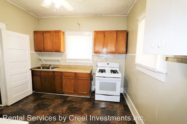 Building Photo - 2 br, 1 bath House - 1819 10th Street