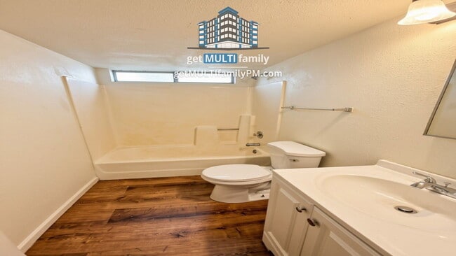 Photo - 7120 North 66th Drive Apartment