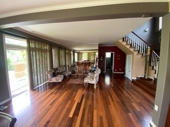 Building Photo - Beautiful and secluded 5 bed Kapahi home