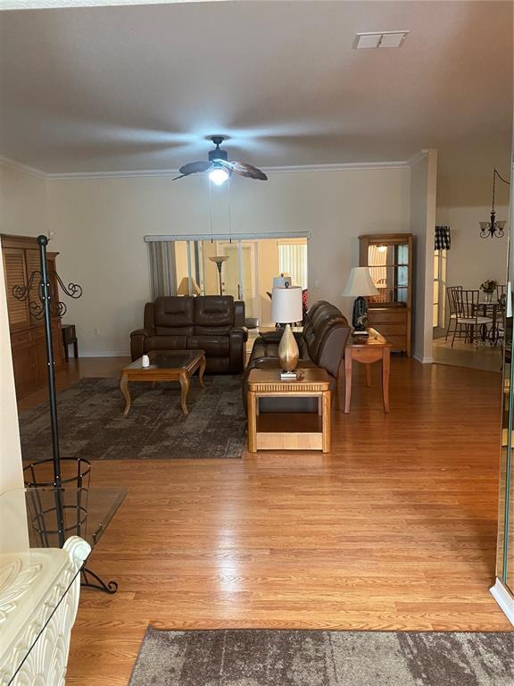 Building Photo - 10422 Moshie Ln