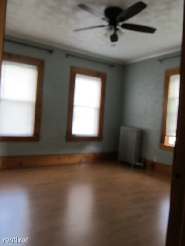 Building Photo - 46 Hodges Ave