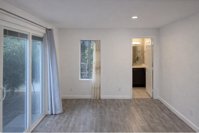 Building Photo - 5209 Cronus St