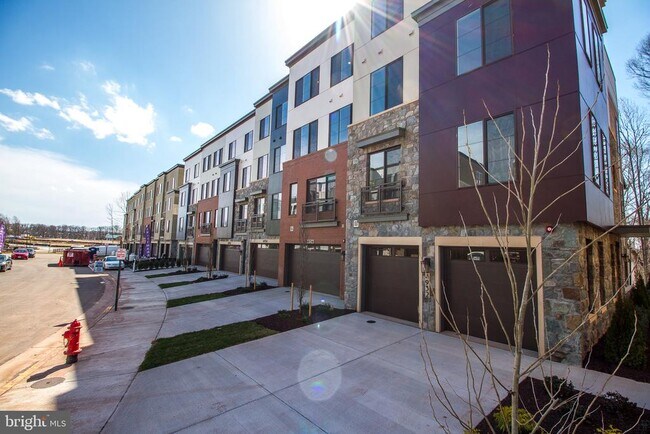 Foto del edificio - 4932 Trail Vista Ln
