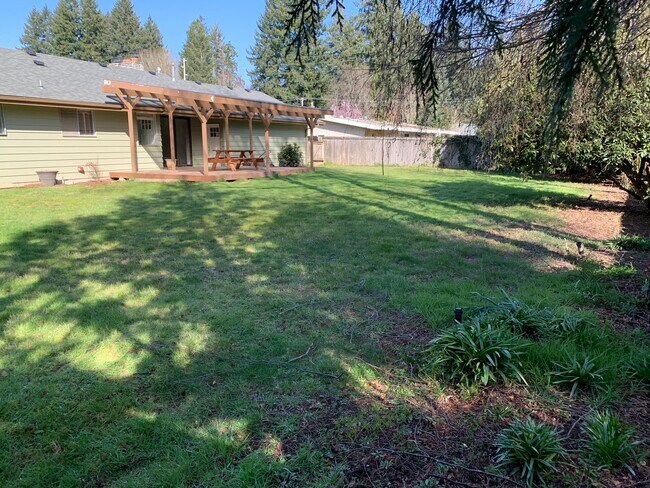 Foto del edificio - 3524 McCormick St SE