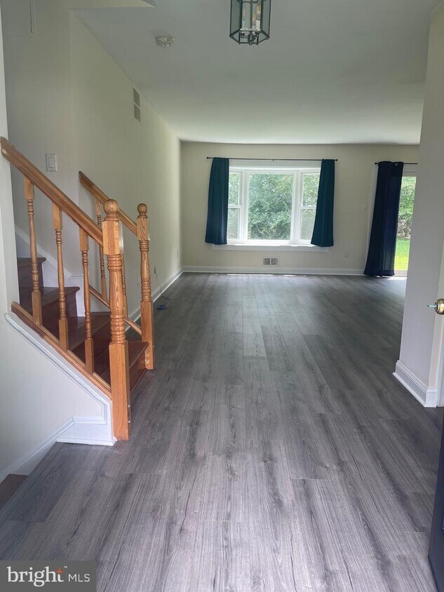 11100 Rutledge Dr, North Potomac, MD 20878 House Rental in North