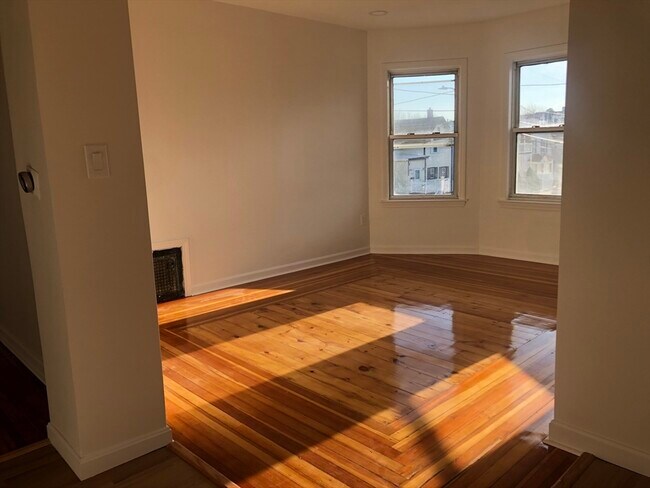 Foto del edificio - 83-85 Neptune St