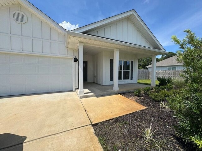 Foto del edificio - Gulf Breeze - Sailfish Pointe - 4 bedroom, 3 bathroom w/ 3 car garage