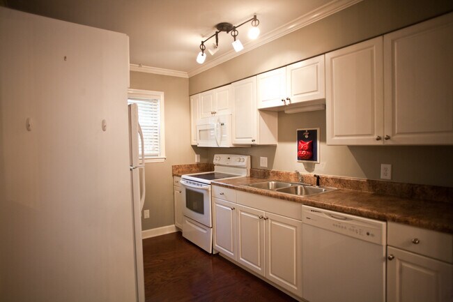 Foto del edificio - Two Bedroom Condo at The Retreat