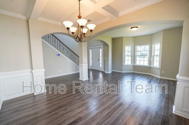 Building Photo - 272 Sawmill Rd