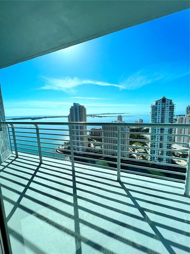 Building Photo - 335 S Biscayne Blvd