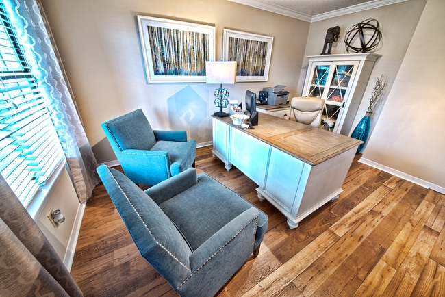 Building Photo - Winchester Commons