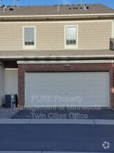 Building Photo - 12449 Flanders Ct NE