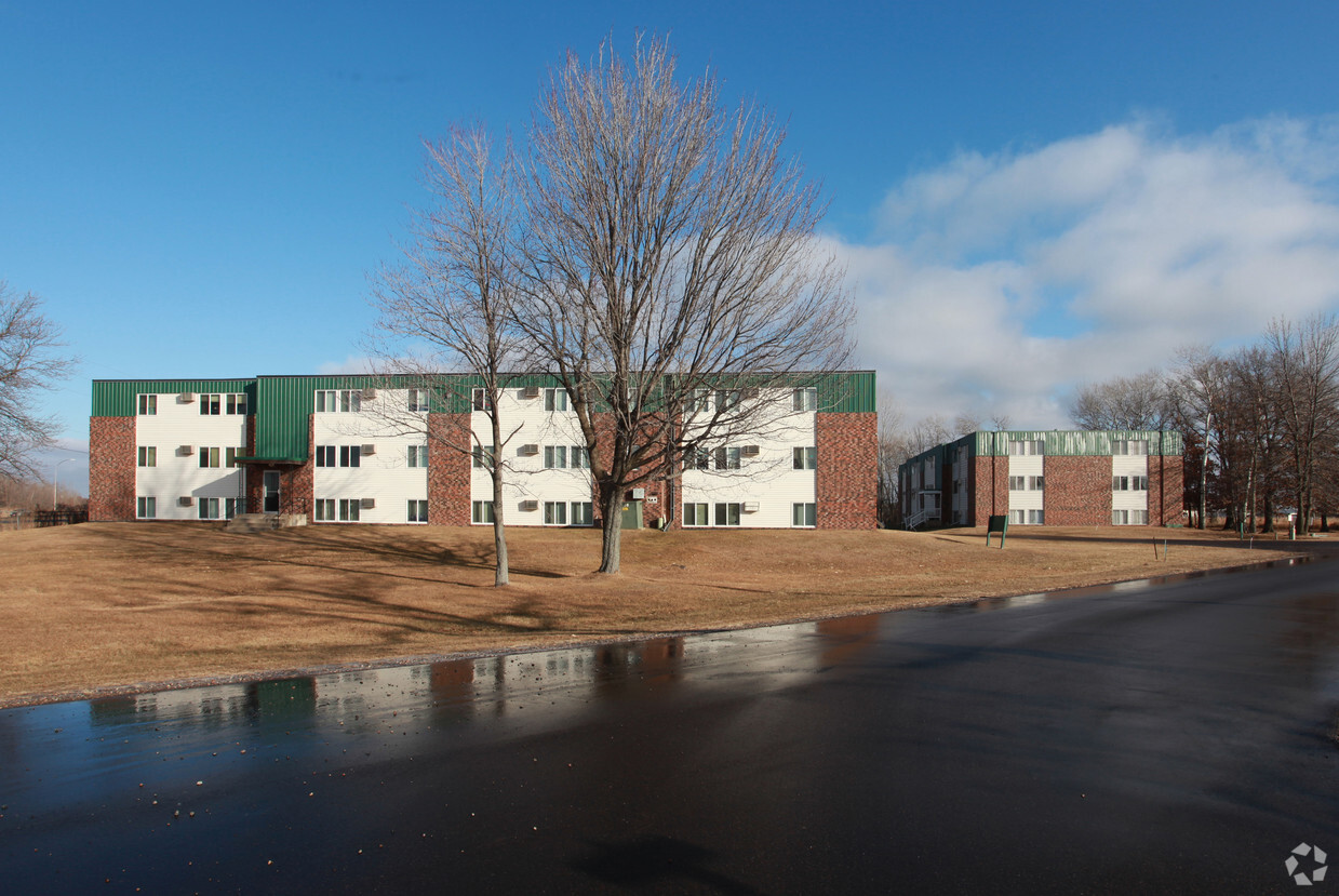 Building Photo - Sunburst Apartments