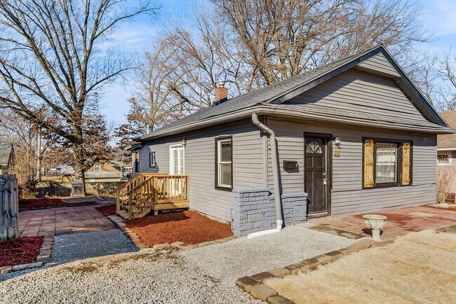 Building Photo - Charming 3 Bed, 2 Bath Home in Independenc...