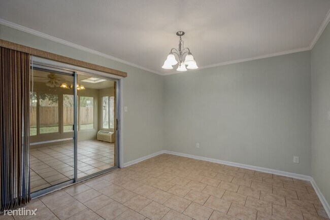 Building Photo - 3 br, 2 bath House - 1801 Mars Drive