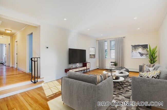 Foto del edificio - 1539 Beacon St