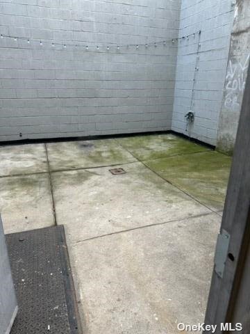 Foto del edificio - 579 Nostrand Ave.