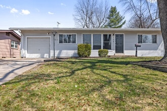 Building Photo - 250 Coteau Ln