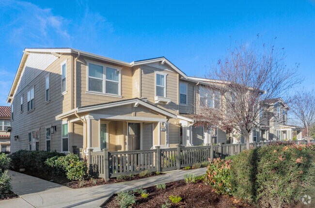 Edificio - Solera Ranch