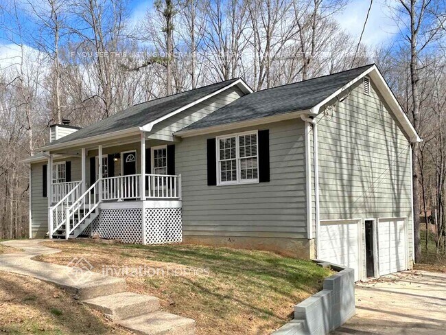 Foto del edificio - 115 Elizabeth Pl