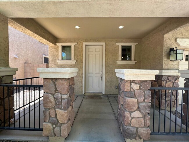 Foto del edificio - 3239 E Virgil Dr