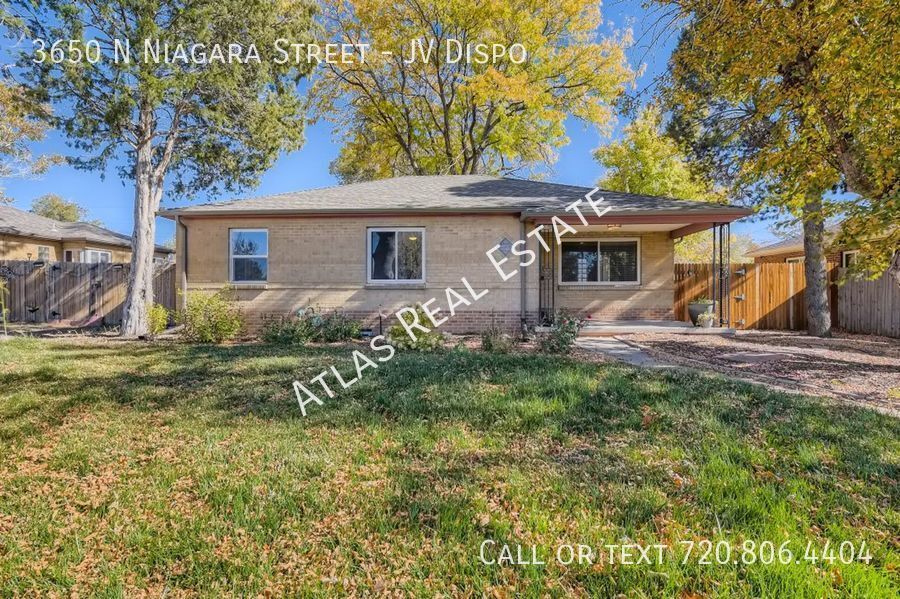Primary Photo - Desirable 4 bed /2 bath home in the middle...