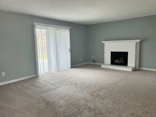 Foto del edificio - Single Level 3 Bedroom 2 Bath House in Rohnert Park