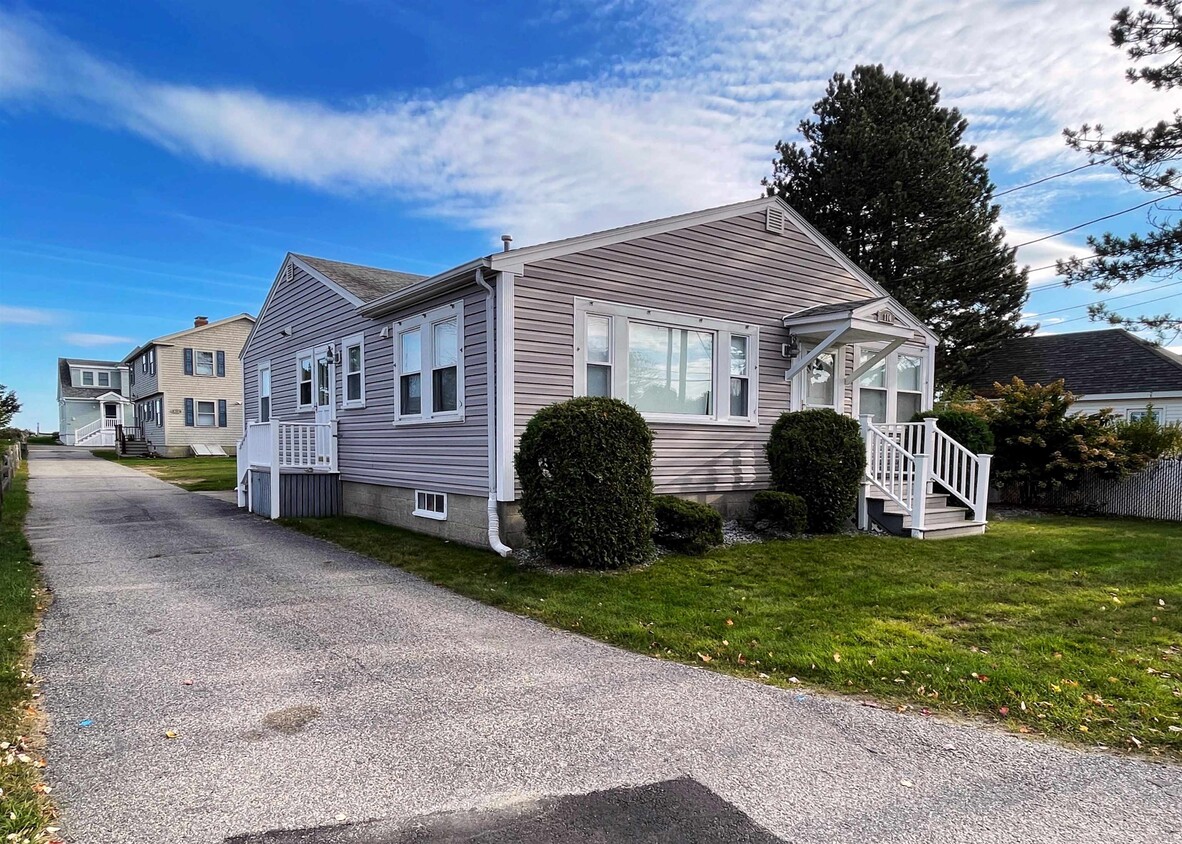 Primary Photo - 110 Old Beach Rd