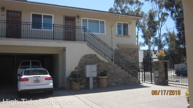 Foto del edificio - 1 br, 1 bath House - 4045 8th Ave #201