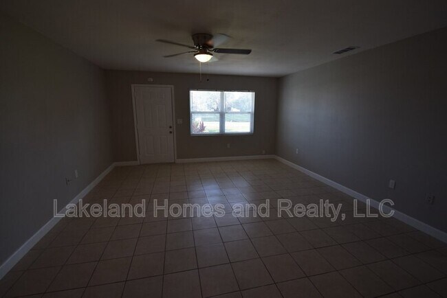 Foto del edificio - 909 E Bella Vista St