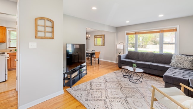 Photo - 1421 N Washington St House