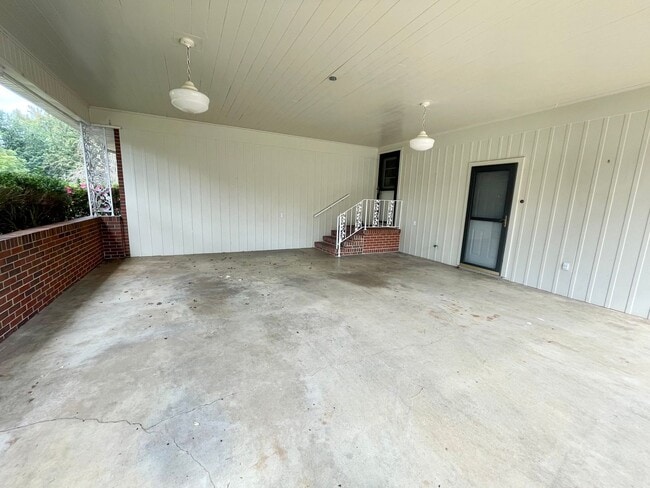 Foto del edificio - 3 bedroom 2.5 bath in the heart of Athens!...