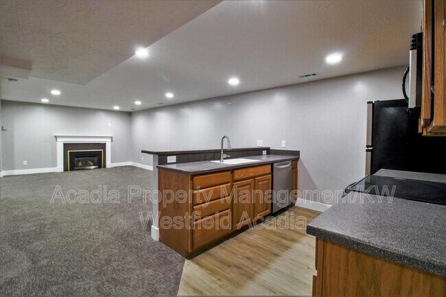 Building Photo - 3340 S Terrace View Dr
