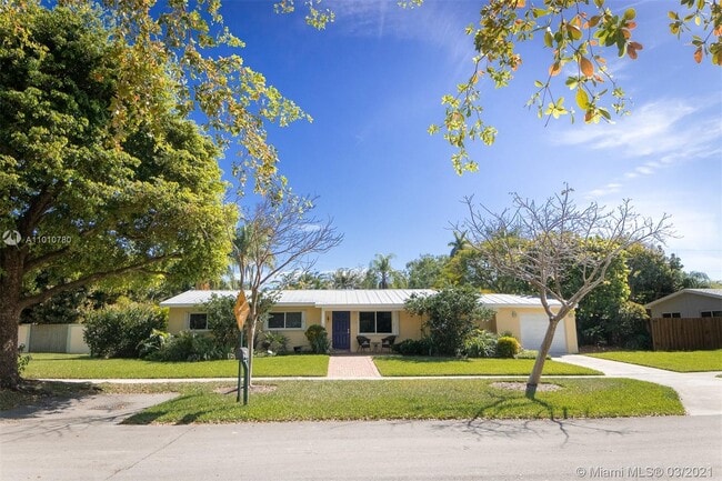 Building Photo - 7310 SW 96th St