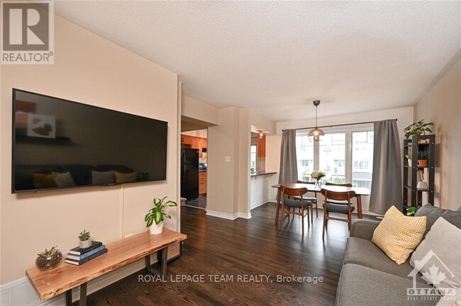 Building Photo - 2042 Madrid Ave