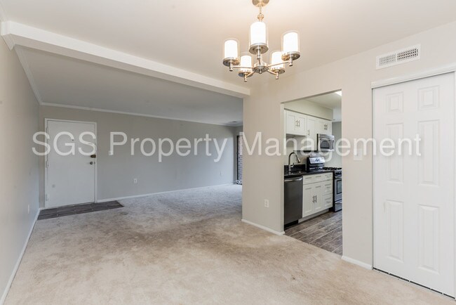 Foto del edificio - 3364 Woodburn Rd