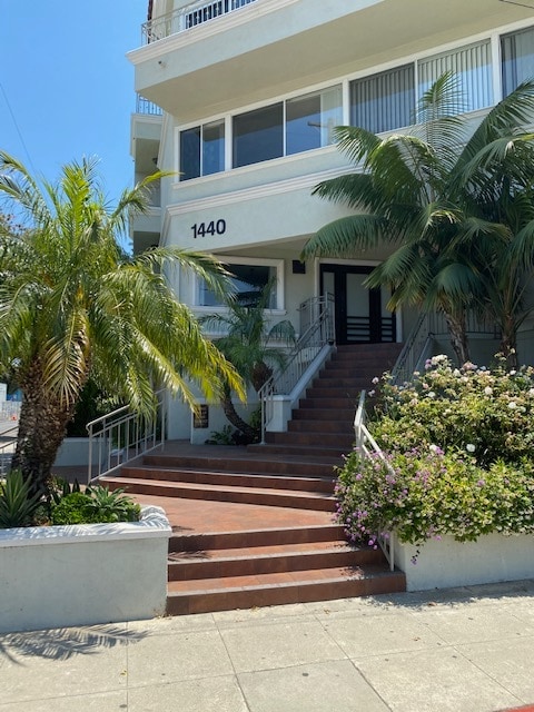 Front of Building - 1440 23rd St