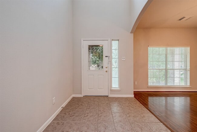 Building Photo - 1210 Gibbons Ct