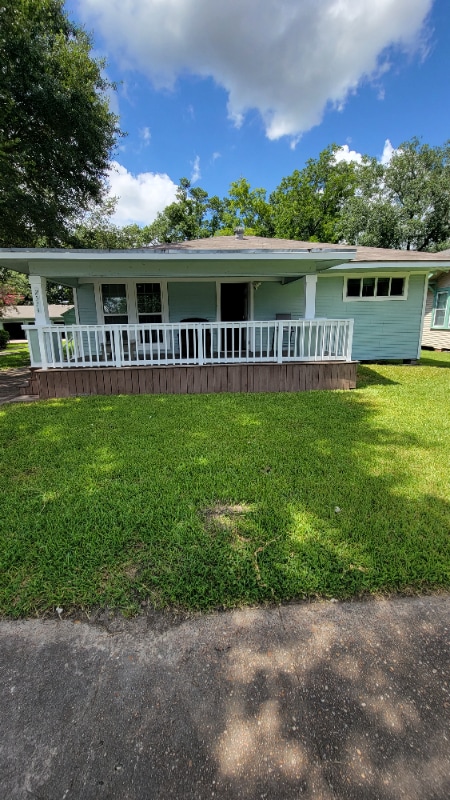 Primary Photo - 2574 Mcfaddin Ave