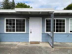 Building Photo - 205 Murlagan Ave