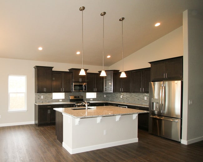 Photo - 7170 Bigtooth Maple Dr House