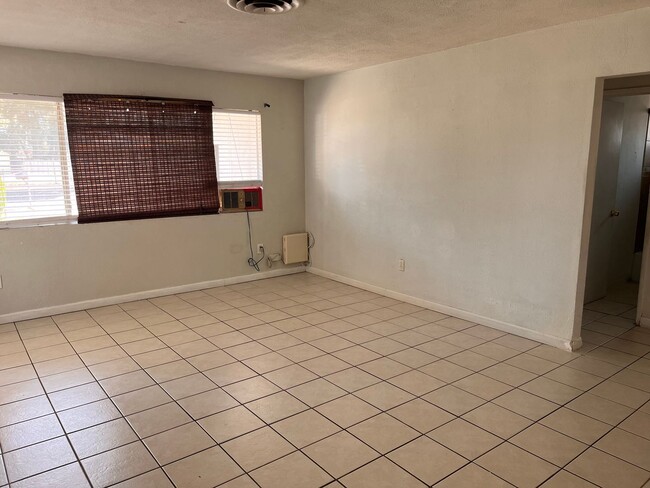 Foto del edificio - MOVE IN SPECIAL $700 OFF 1ST MO RENT