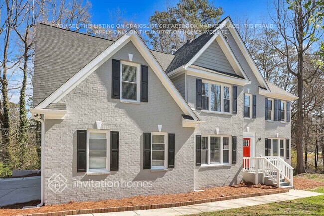 Foto del edificio - 1810 Collines Ave