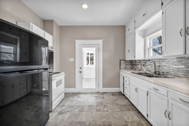 Foto del edificio - 1637 C St