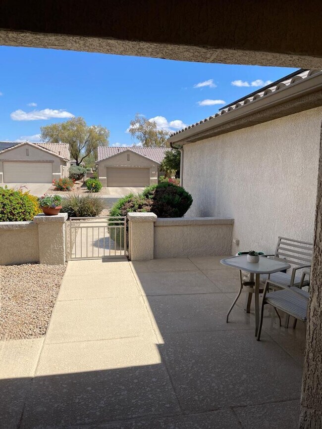 Foto del edificio - 15619 W Vista Grande Ln