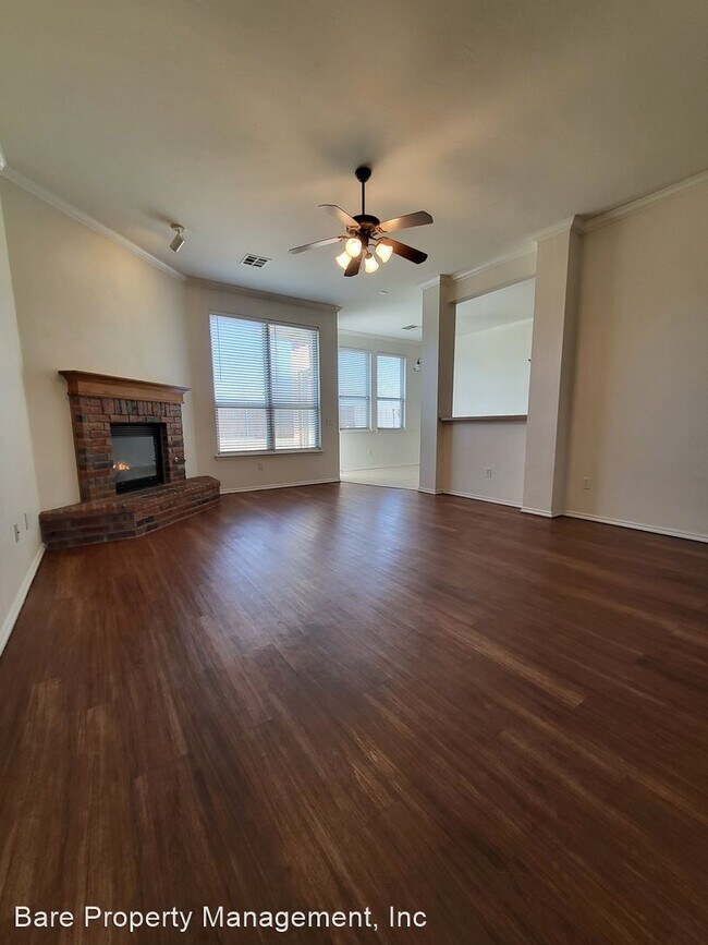 Foto del edificio - 4 br, 2 bath House - 524 Lone Oak Drive