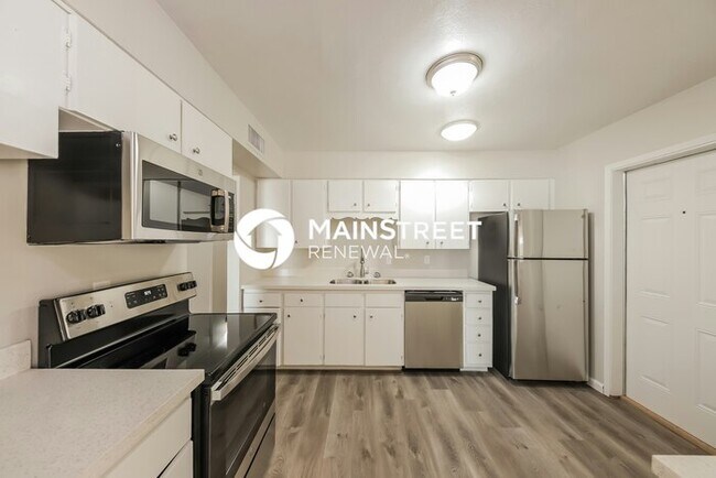 Foto del edificio - 3 Bedroom Pet-Friendly Home in Phoenix, AZ...